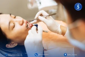 دراسة أمراض وجراحة اللثة في تركيا